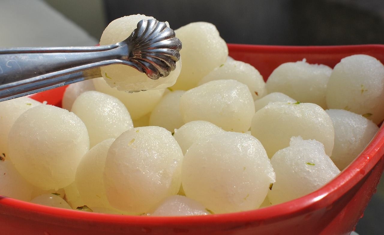 孕期营养宝典，科学指南——怀孕初期的保胎食物选择与饮食策略