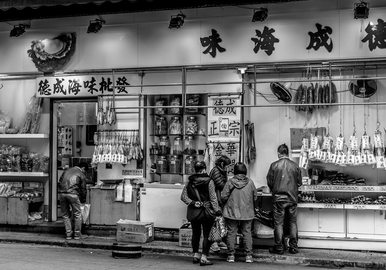 深圳疫情新动态，本土无症状感染者出现，市民需保持警惕
