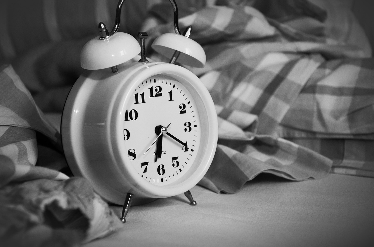 中医视角下的睡眠合理时间表，如何调整作息以养生